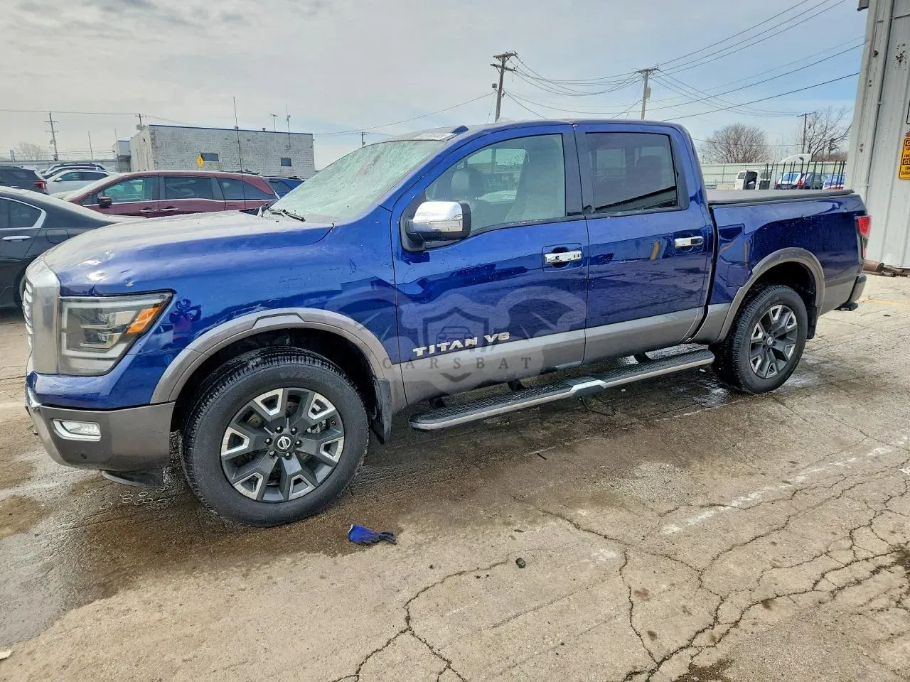 Nissan Titan 5.6L 8 2020