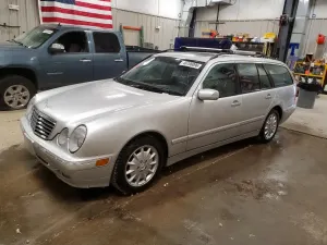 Mercedes-Benz E 3.2L 6 2001