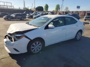 Toyota Corolla 1.8L 4 2015