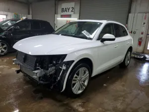 Audi Q5 2.0L 4 2018