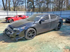 Nissan Altima 2.5L 4 2019