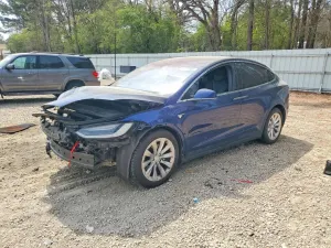 Tesla Model X 2018