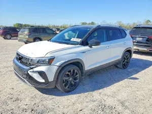 Volkswagen Taos 1.5L 4 2024
