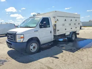 Ford E-450 6.8L 10 2017