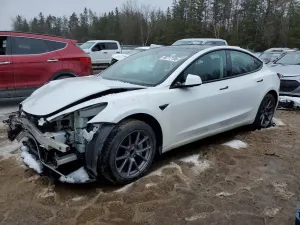 Tesla Model 3 2023