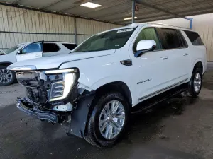 GMC Yukon 6.2L 8 2025