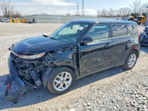 Kia Soul 2.0L 4 2021