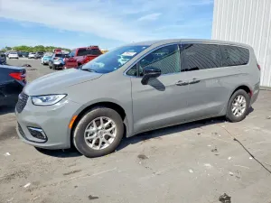 Chrysler Pacifica 3.6L 6 2025