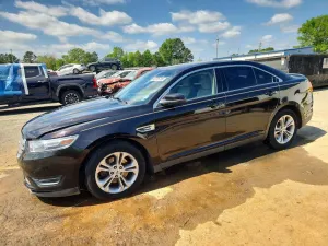 Ford Taurus 3.5L 6 2013