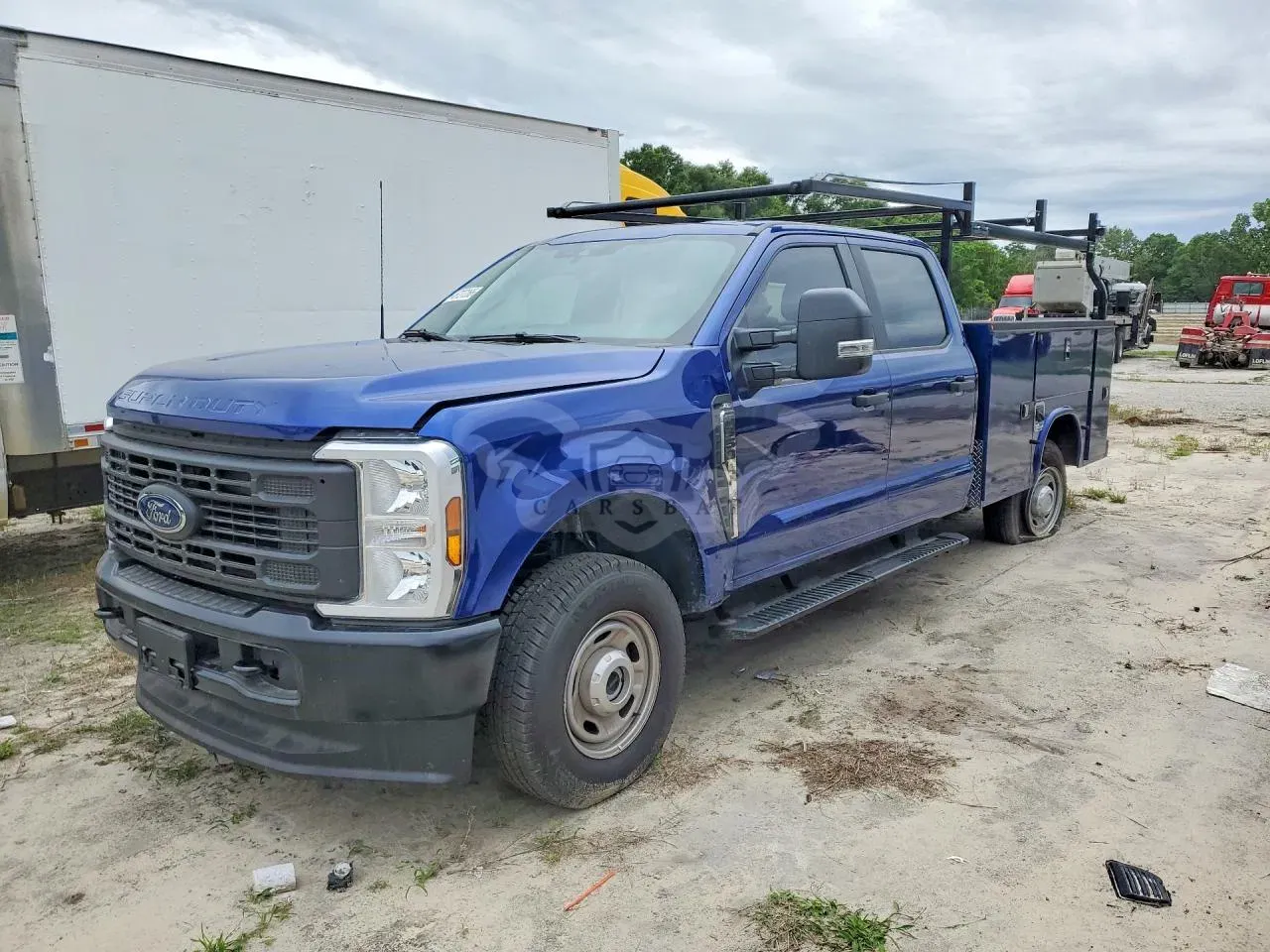 Ford F-350 6.8L 8 2026