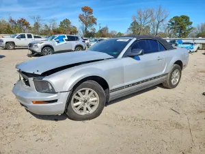 Ford Mustang 4.0L 6 2007