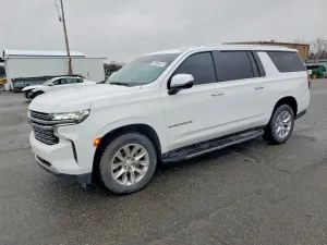 Chevrolet Suburban 5.3L 8 2023