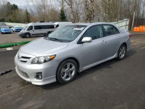 Toyota Corolla 1.8L 4 2012