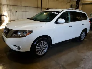 Nissan Pathfinder 3.5L 6 2015