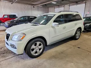 Mercedes-Benz GL 4.6L 8 2011