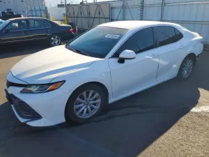 Toyota Camry 2.5L 4 2018