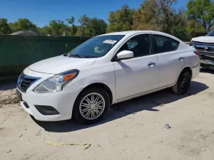 Nissan Versa 1.6L 4 2017