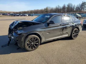 BMW X4 2.0L 4 2025