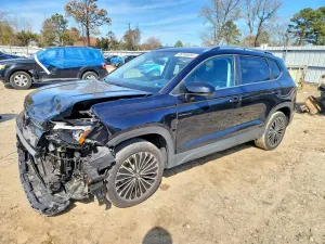Volkswagen Taos 1.5L 4 2025