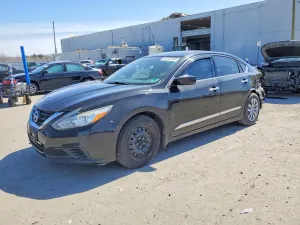 Nissan Altima 2.5L 4 2017