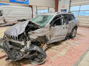 Jeep Cherokee 2.4L 4 2019