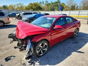 Hyundai Elantra 2.0L 4 2023