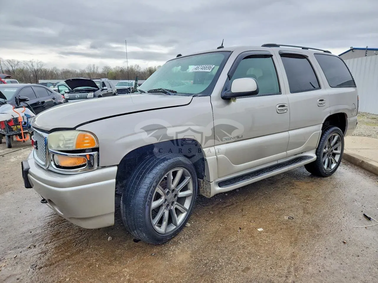 GMC Yukon 6.0L 8 2004