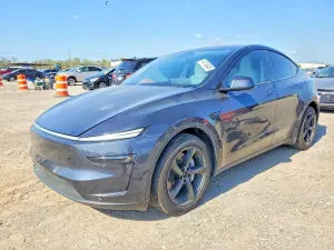 Tesla Model Y 2026