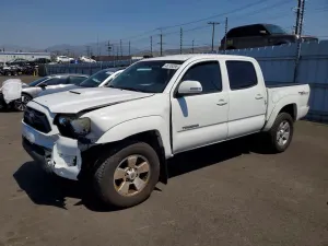Toyota Tacoma 4.0L 6 2014