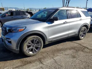 Ford Explorer 2.3L 4 2023