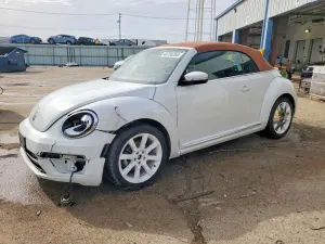 Volkswagen Beetle 2.0L 4 2019