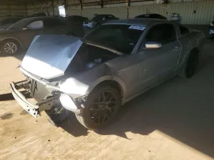 Ford Mustang 3.7L 6 2014