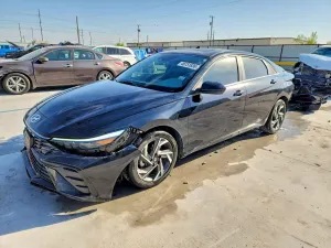 Hyundai Elantra 2.0L 4 2024