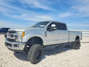 Ford F-250 6.7L 8 2017
