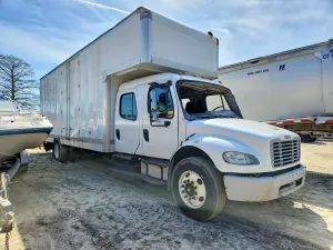 Freightliner Business Class M2 6.7L 6 2015