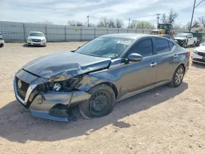 Nissan Altima 2.5L 4 2022