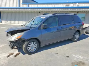 Toyota Sienna 3.5L 6 2008