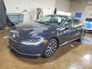 Volkswagen Arteon 2.0L 4 2020