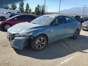 Nissan Sentra 2.0L 4 2025