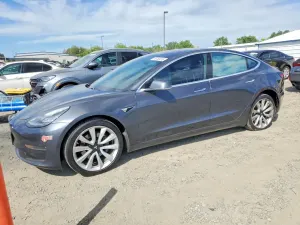 Tesla Model 3 2018
