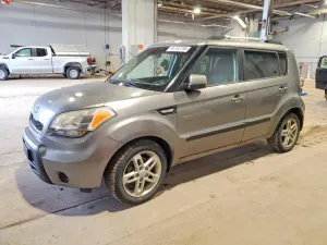 Kia Soul 2.0L 4 2011