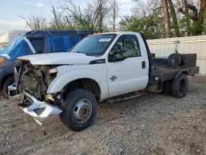 Ford F-350 6.7L 8 2015