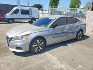 Nissan Altima 2.5L 4 2022