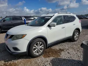 Nissan Rogue 2.5L 4 2015