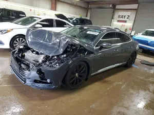 Volkswagen Arteon 2.0L 4 2020