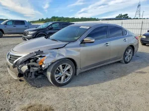 Nissan Altima 2.5L 4 2015