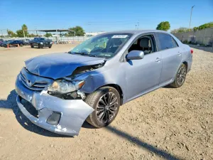 Toyota Corolla 1.8L 4 2013