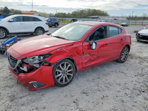 Mazda 3 2.5L 4 2015