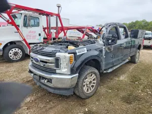 Ford F-250 6.2L 8 2018