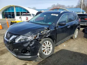 Nissan Rogue 2.5L 4 2017